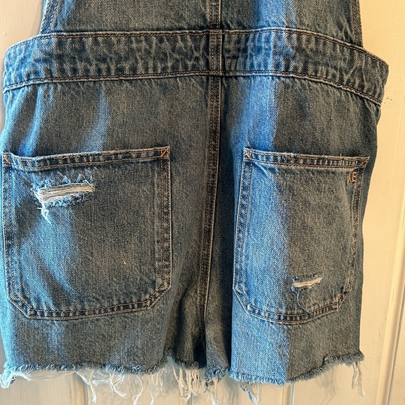 American Eagle Daisy Duke overall shorts - Picture 5 of 6